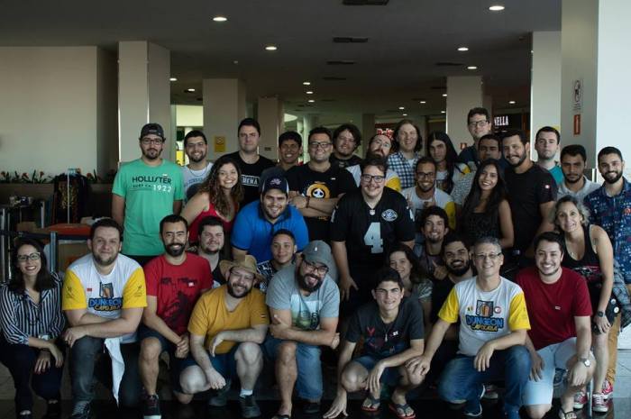 36039344_1566788180110877_8384447473770299392_n